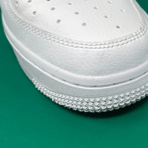 Womens Air Force 1 Low 'Iridescent Swoosh' - Picture 5 of 7